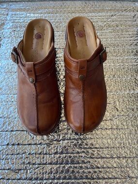 Clarks Brown Leather Slip-On Clogs with Adjustable Buckle